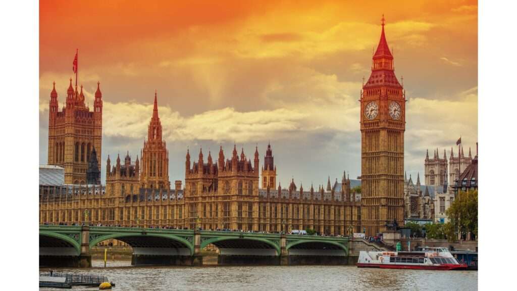 Picture of the Palace of Westminster, viewed from the Thames